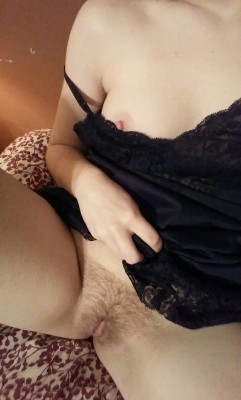 lavender-slut:  such a slutty little girl