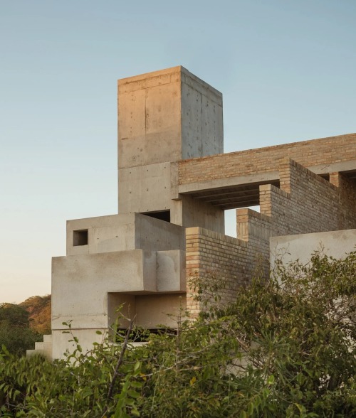 Hotel Terrestre, Puerto Escondido, Mexico,TAX | Taller de Arquitectura X