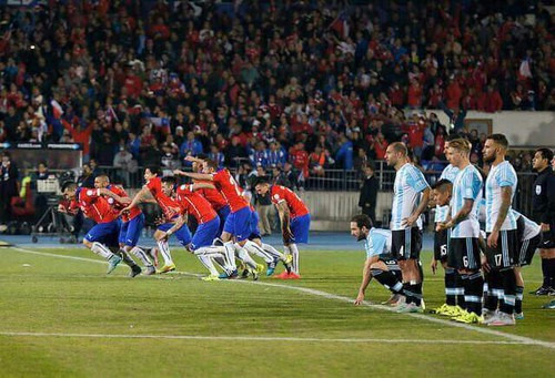 marca-acmee:  foot-ball19:  Congratulations Chile!!  vivaaa chileeee!!!!!&lt;3