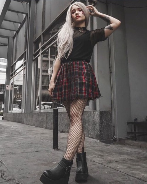 f-a-s-h-i-o-n:Look by: @blephs #outfit #female #girl #woman #fashion #style #grunge #goth #dark #alt