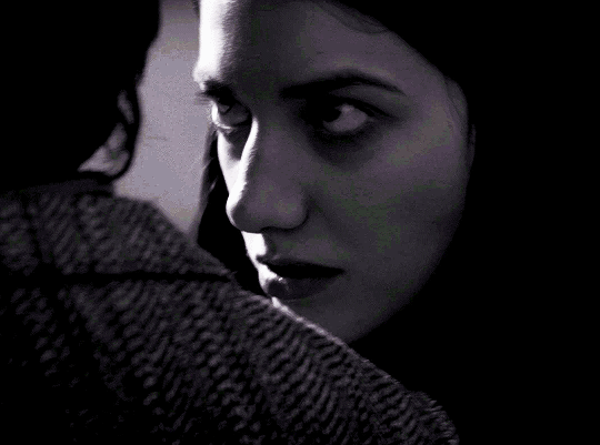 pariztexas:   A Girl Walks Home Alone at Night (2014) dir. Ana Lily Amirpour