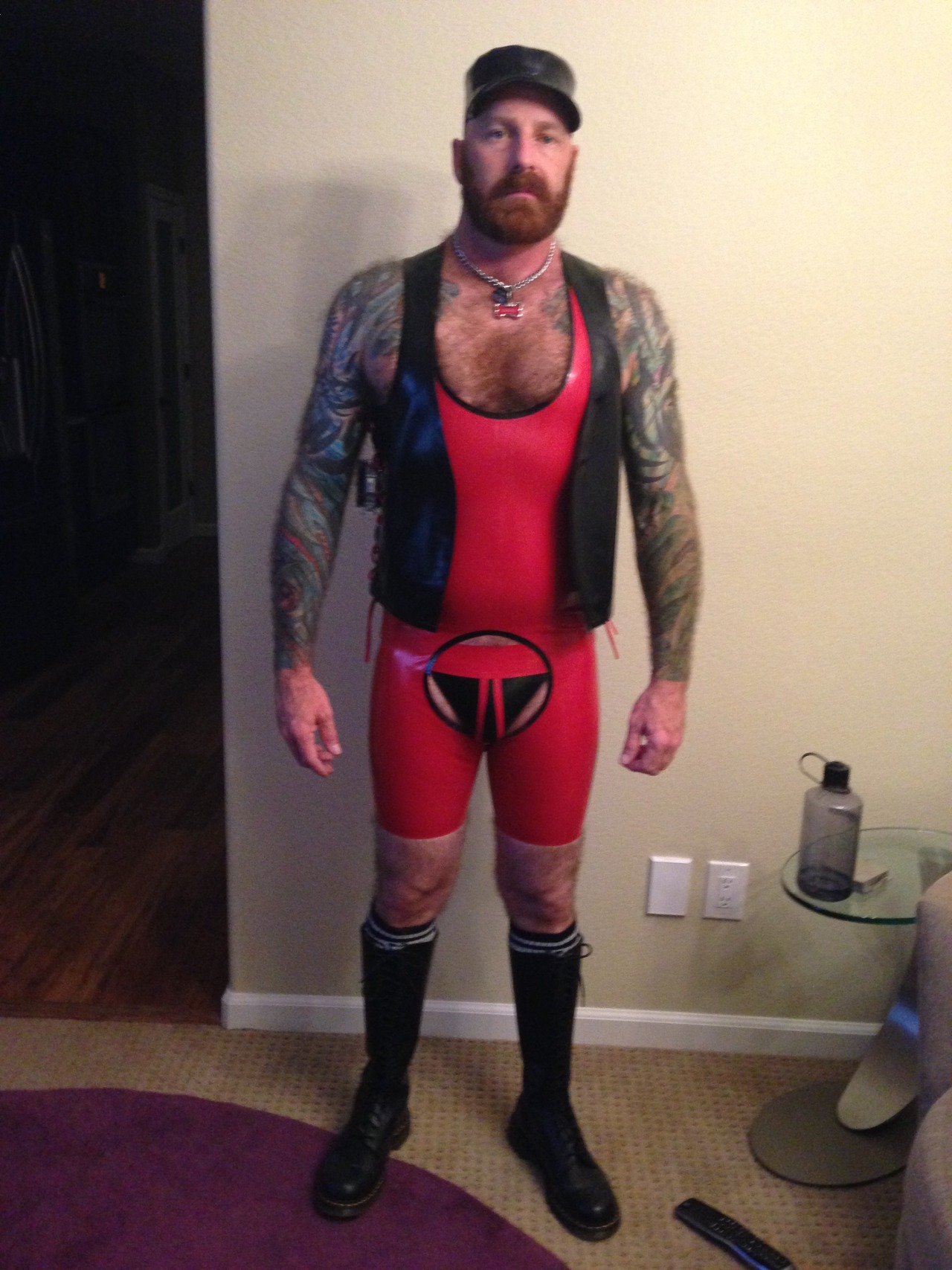 pupsleeves:  Pup going out in my new rubber gear 