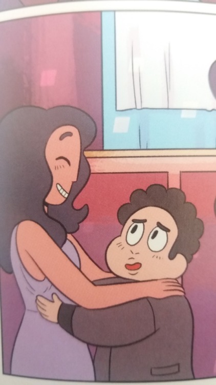 sukoshisakura:  So in the latest volume of the comic, I couldn’t help but notice that someone in the crowed looked like Steven. But then later on everyone started slow dancing, and then…GUYS DON’T DO THIS TO US 