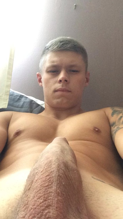 collegeguykingdom:  Lad request… Beautiful balls