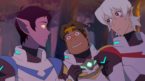 misterdump:You’ve heard of Galra!Keith and Altean!Lance; but how about Altean!Keith and Galra!Lance?