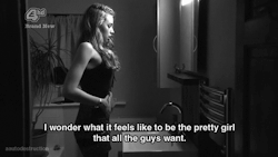 teenagepics:  If you’re a teen you must follow this blog. 