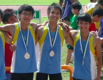 hawtstuffsg: sg-gay-boys: BIG TIME crush ;p Dayum