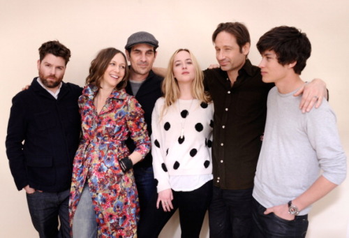 David Duchovny, Christopher Neil, Vera Farmiga, Ty Burrell, Dakota Johnson and Graham Phillips by La