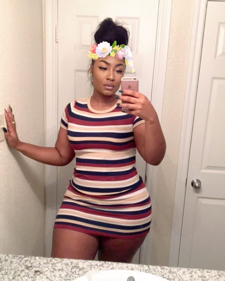 naturallylivi:   foliee-a-deuxx:  Omg, she’s gorgeous 😍😍😍  😍😍😍