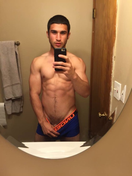 snapchathotguys:  Follow me for more hot straight guysAdd me on Snapchat for exclusive content: tumblrhotguys2Backup account: tumblrhotguys3Feel free to send me your pics and videos to Snapchat 