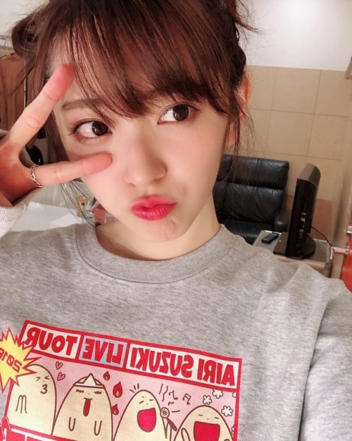 #鈴木愛理 #airi_suzukihttps://www.instagram.com/p/BpzIorXhWkX/?utm_source=ig_tumblr_share&igshid=6