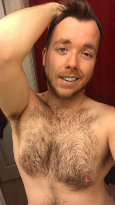 pat-nnek: cubboy4daddy:   patnnek:  ‼️QUESTION GUYS‼️ should I shave my beard?  y or n I can’t decide if I should or not 😩 pls help 😘 🙏🏼🙏🏼🙏🏼  Hell no you look to sexy with it ;)   Aw thanks son good to know 🔥 @cubboy4daddy