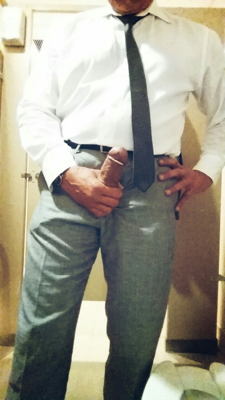 prayfukkdie:  A potpourri of suit porn