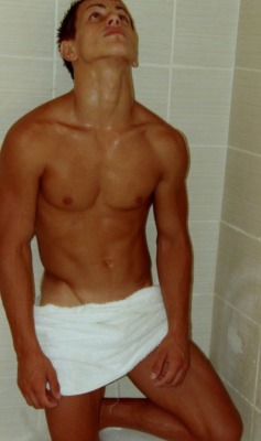 waistbandboy:  I really want to hold that towel! :) 