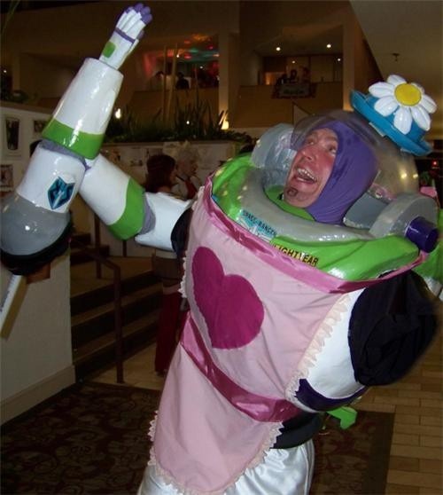 kachondos:  SOY LA SEÑORA NESBIT JIJIJAJAJUJIJAJA 