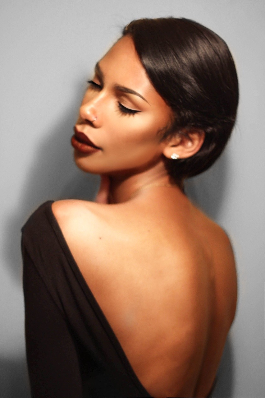 chonga-spice:  IG : chongaspice   Photographer/Makeup : Emmaline Gomes