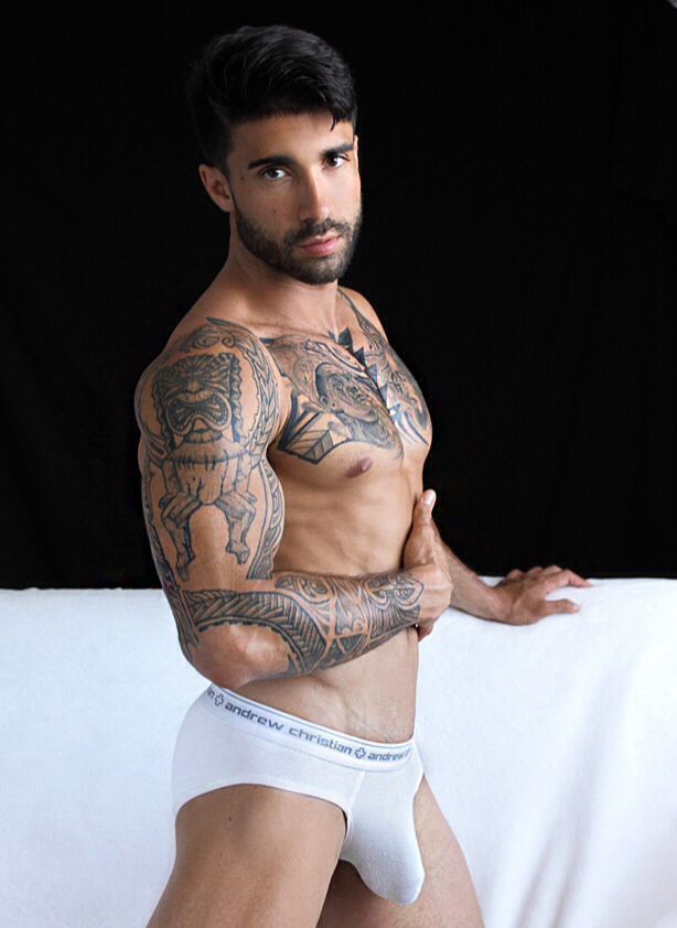 speedoboyny:  Posted by Mike #underwear #underpants #bikini #bikinis #brief #briefs