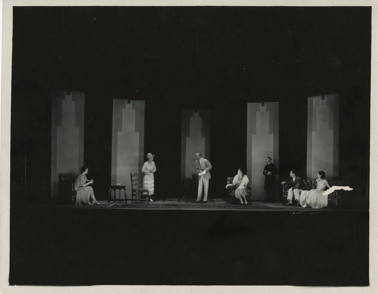 kslsrsc:We cannot get enough of these art deco set designs from the Cleveland Play