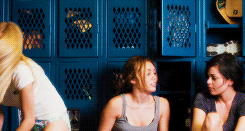 staymileys:  We’re in slow-mo cuz that’s how the hot girls always show up. 