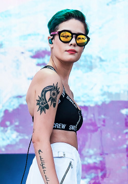 hotelhalsey:  Halsey // Made In America 2015