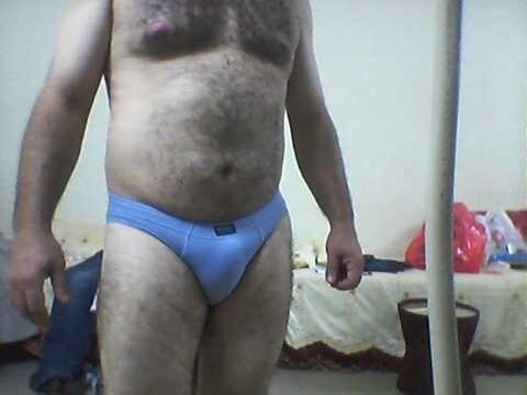 XXX old man sexy speedo photo