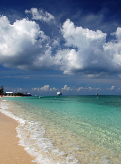 best-lovequotes:  Via 11 Best Caribbean Beaches