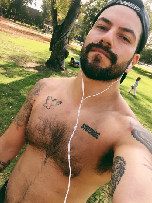 https://64.media.tumblr.com/7f82071e965ee74c156ff9e7b109bbfc/4b499aec62e413c8-36/s500x750/58bf86fe9f463fce4a1eecdd2bc2c6bcbef451ad.jpg