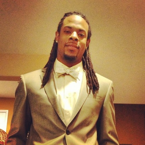 susiethemoderator:  thoughtsofablackgirl:  My Richard Sherman Appreciation Post.This man is so freaking handsome! And he wears bow-ties. Yaaaassss laaaaaaawd! lol :)   He too fine for his own good 