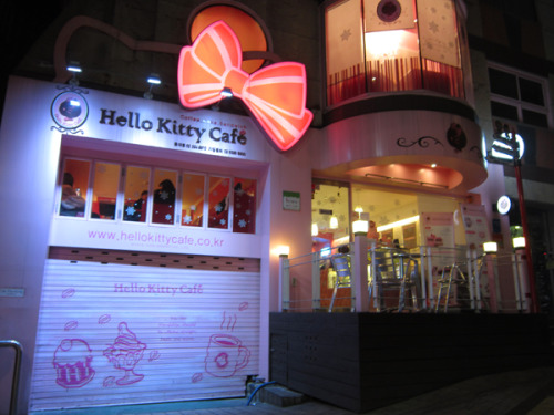 Hello Kitty Cafe in Hongdae, Seoul