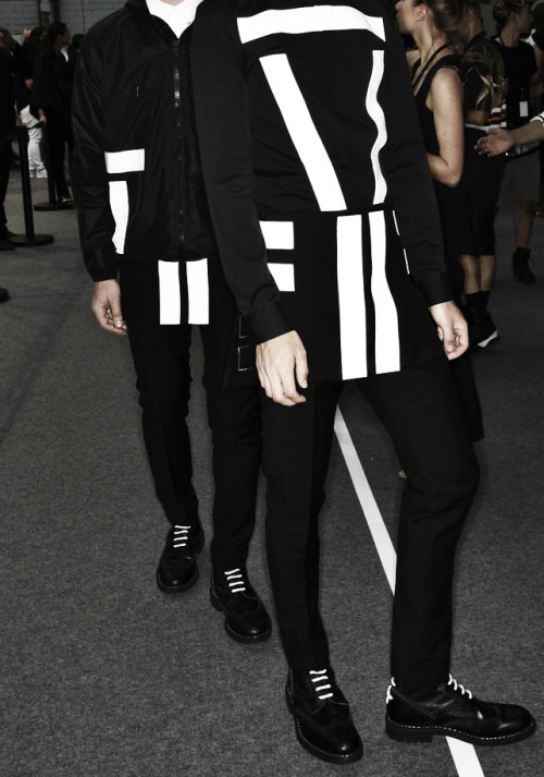 kuroikami:  GIVENCHY SS15 MEN FASHION SHOW PARIS BACKSTAGE