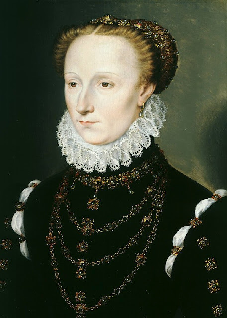 Early 1570s portraits by Francois Clouet;Madeleine le Clerc du Tremblay, 1570Two versions of Elisabe