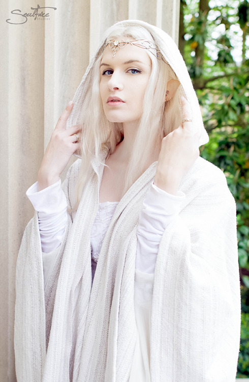 felspar:soulfirephotography:So, I heard you guys like Galadriel.“Hard as di’monds, soft 