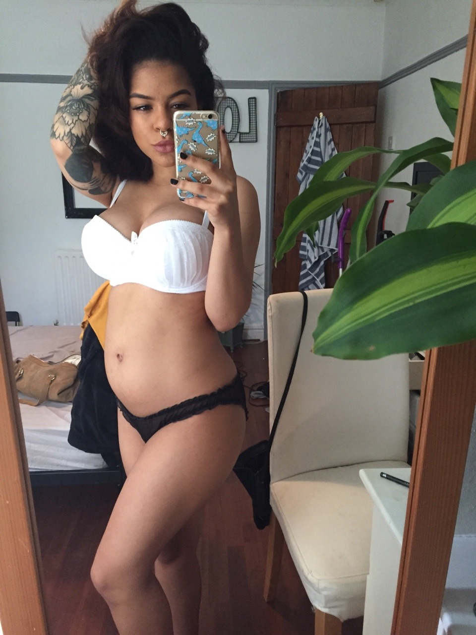 isabellenecessaryonabike:  mia-redworth:  Don’t take me too srsly  Flawless