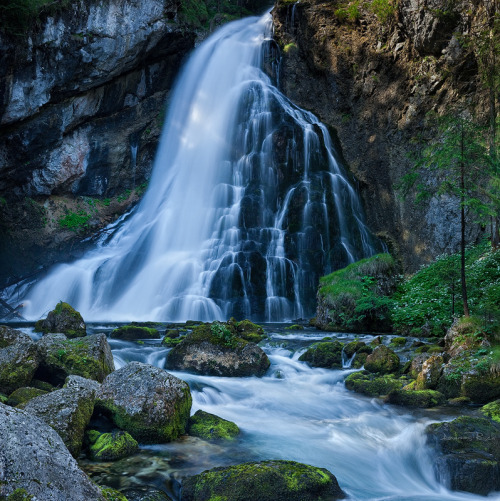 me-lapislazuli:Golling Waterfall - Full by AndreasResch