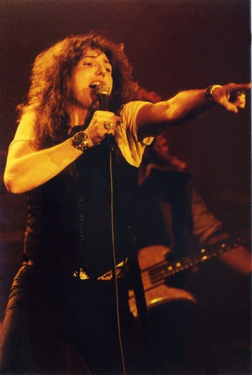 sickfinked:David Coverdale in Wembley Arena on March 2nd, 1984 by Pete Still.