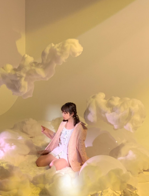 sakamichi-steps:乃木坂46 与田祐希ちゃんが魅せるドリーミングな世界観