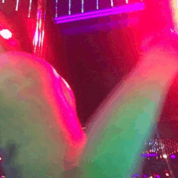 Crystalsanddollarbills:  Butt