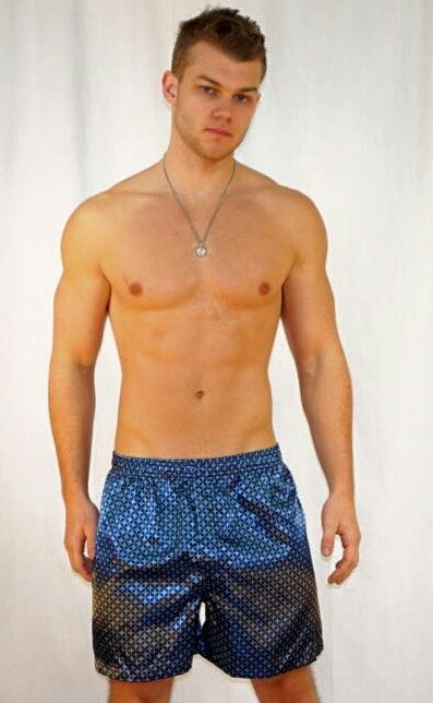 bobojb101:  Tom Daley heads up another selection of satin boxer wearersS4TW