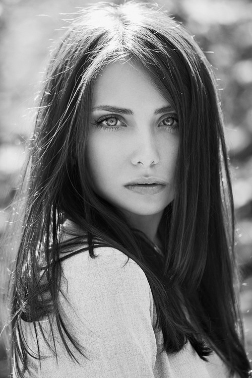imposingtrends:Ann Nevreva | IT | Facebook | Instagram