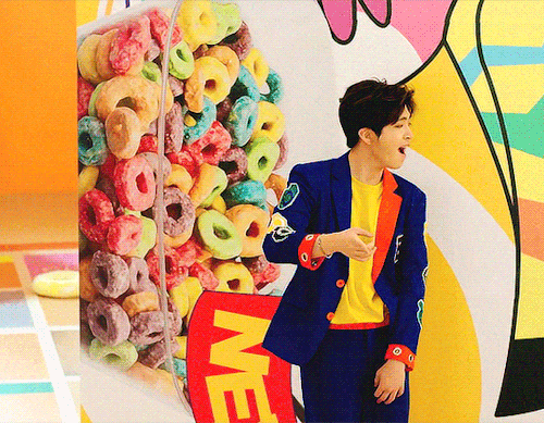 6 YEARS OF JUST RIGHT GOT7