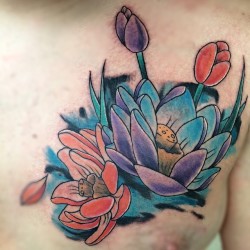 #Tattoo #tatuaje #ink #pecho #color #colors #loto #lotos #lototattoo #lotus #flor #flordeloto #flower #lotus #venezuela #lara #barquisimeto #gabodiaz04