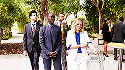 lovelykristenbell:  ♥ Jeannie Van Der Hooven S05E01 Links  