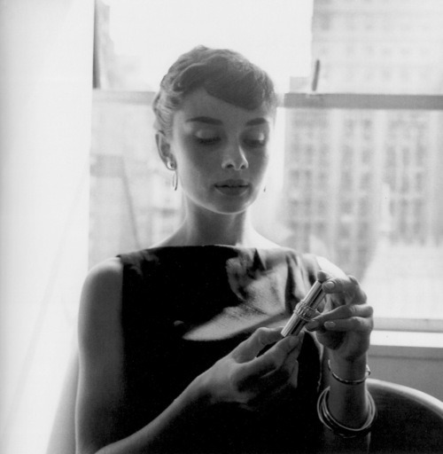 evasorel: Audrey Hepburn in NYC, 1960. adult photos