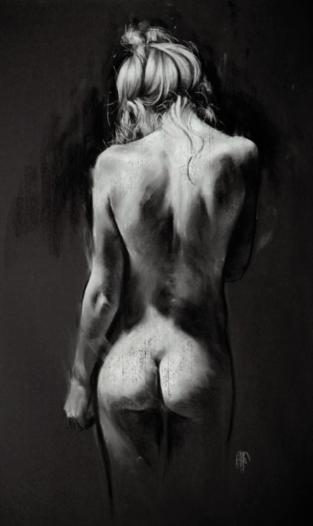 https://art-erotic.tumblr.com/post/74915385523
