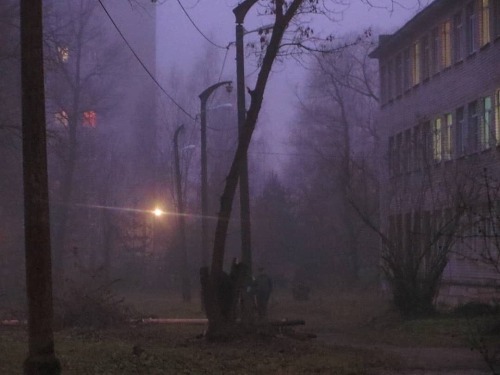 krasna-devica:“Fog descends on the deserted city“