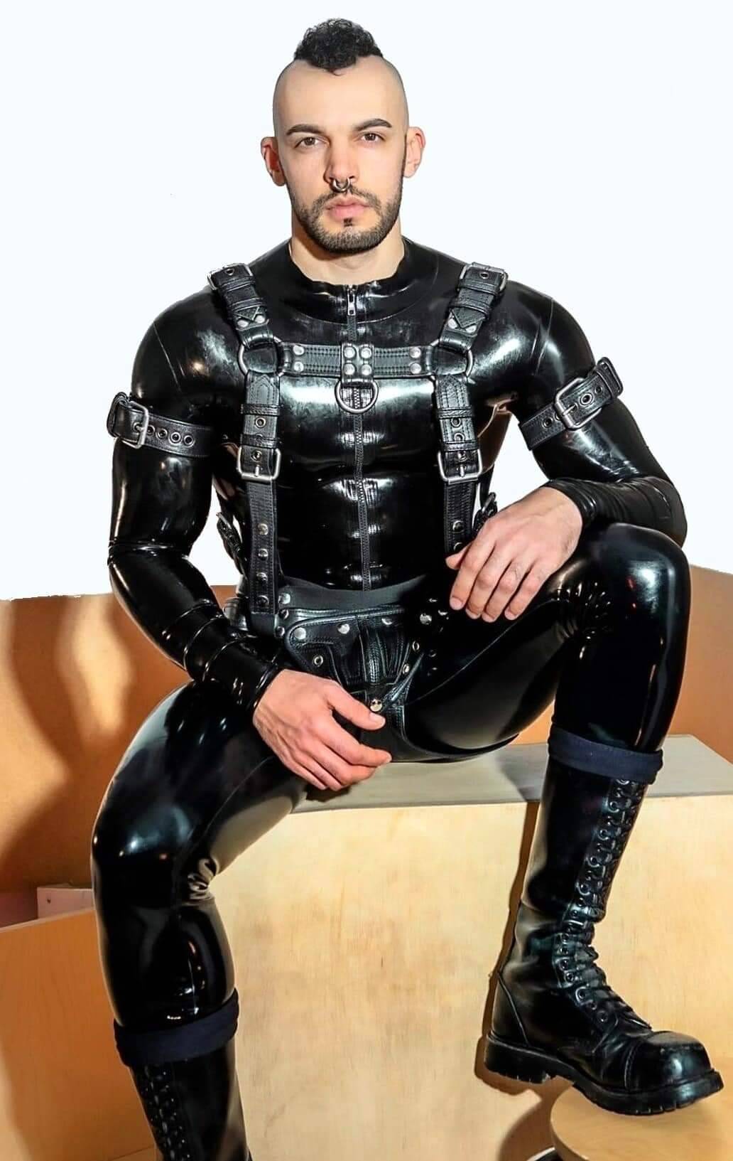 Porn feticheleather: photos