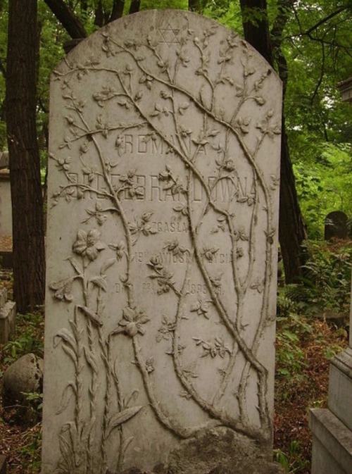 myjewishaesthetic:Gravestone from the Jewish Cemetery in Warsaw