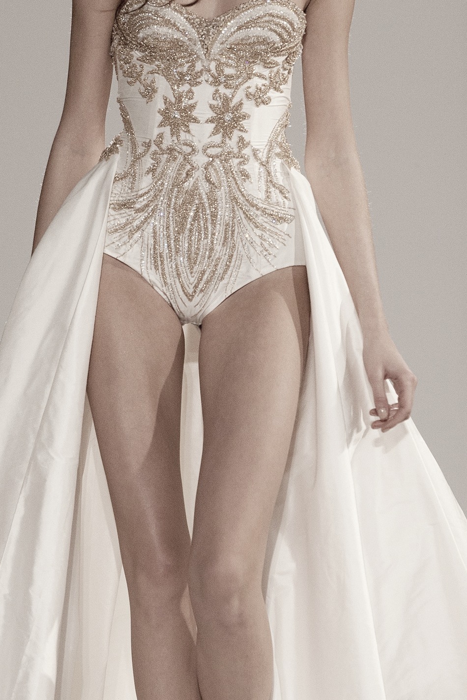 ampersand-et:  dilek hanif haute couture ss12. 