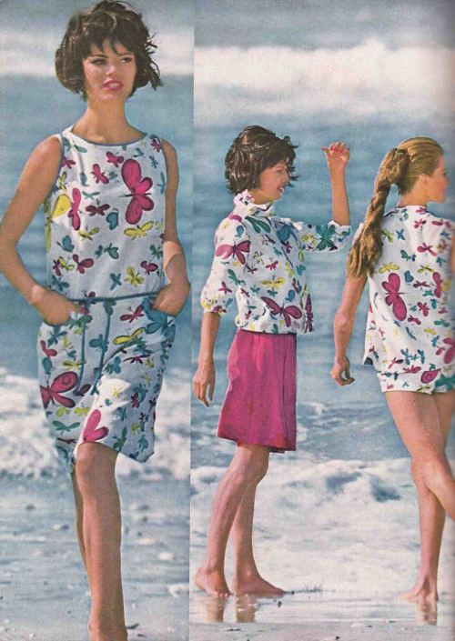 Andy Warhol print beachwear by Robert SloanGlamour - December 1960Photographed by Sante Forlano