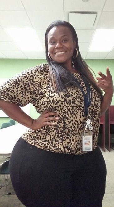 turntup69:  apollo2095:  Massive Hips Monday …. Cas Sandra  Damm!!! Them hips tho!!!